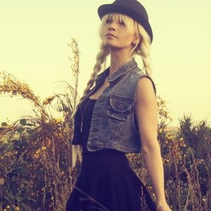 Star Jeans Distressed Crop DenimVest